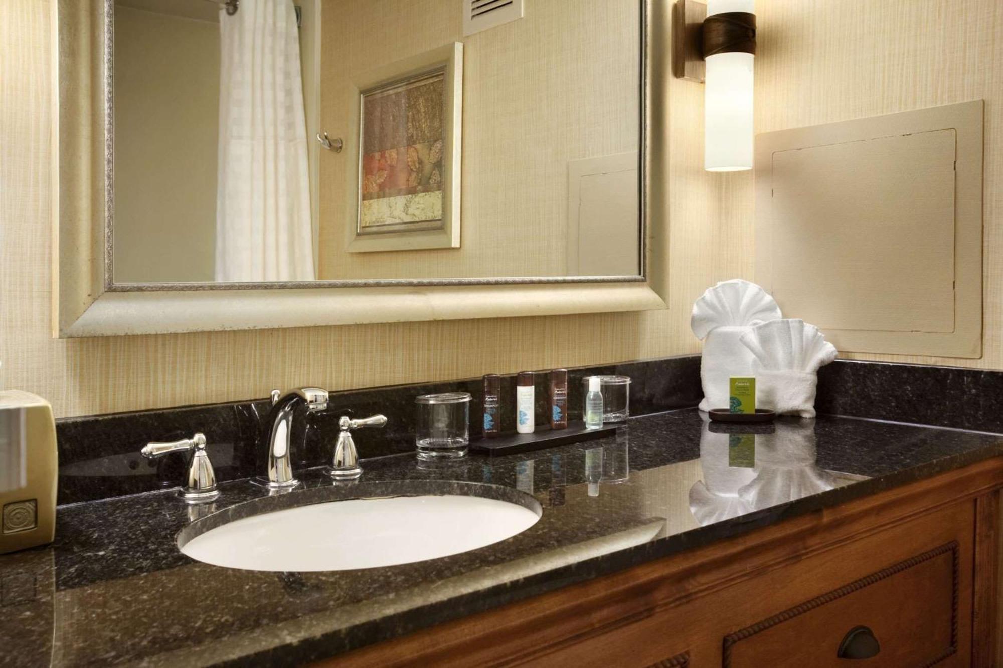 Embassy Suites By Hilton Columbia Greystone Kültér fotó